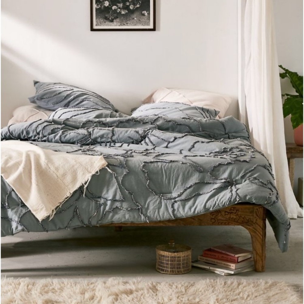 Urban outfitters comforter